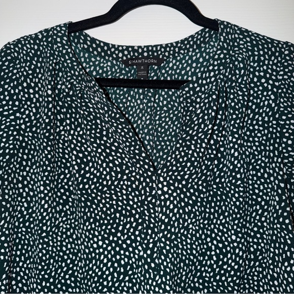 41 Hawthorn green and White Patterned Blouse - Picture 3 of 4